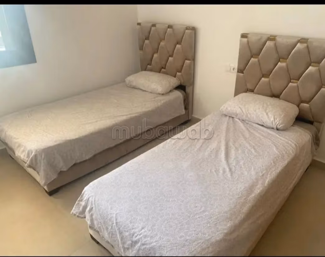 Affitta questo appartamento a Fnideq. Superficie totale 70 m². Ben arredato