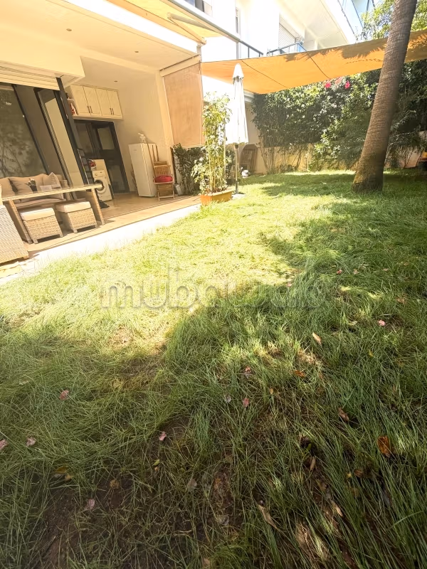 Ravissant appartement rez de jardin