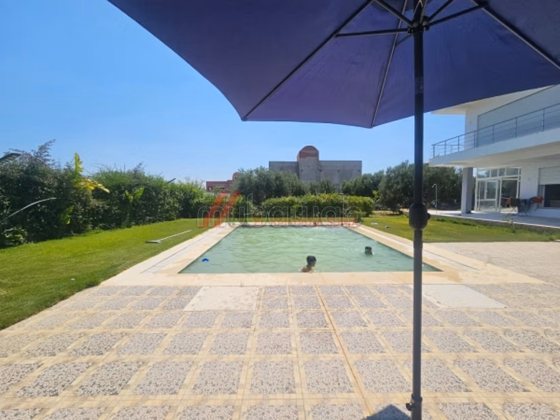A vendre villa de charme à Hammamet sud