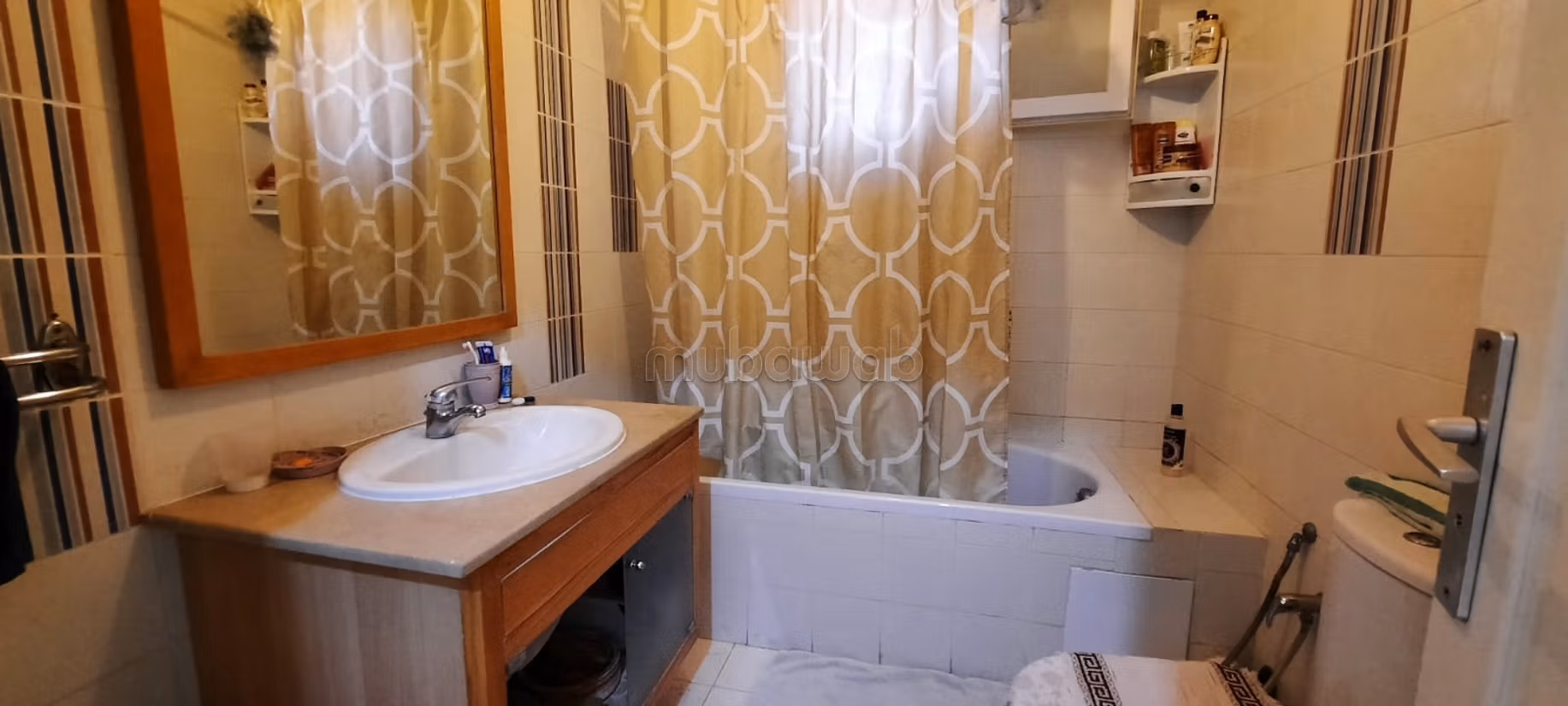 A VENDRE S4 A Cité El Wahat Laouina