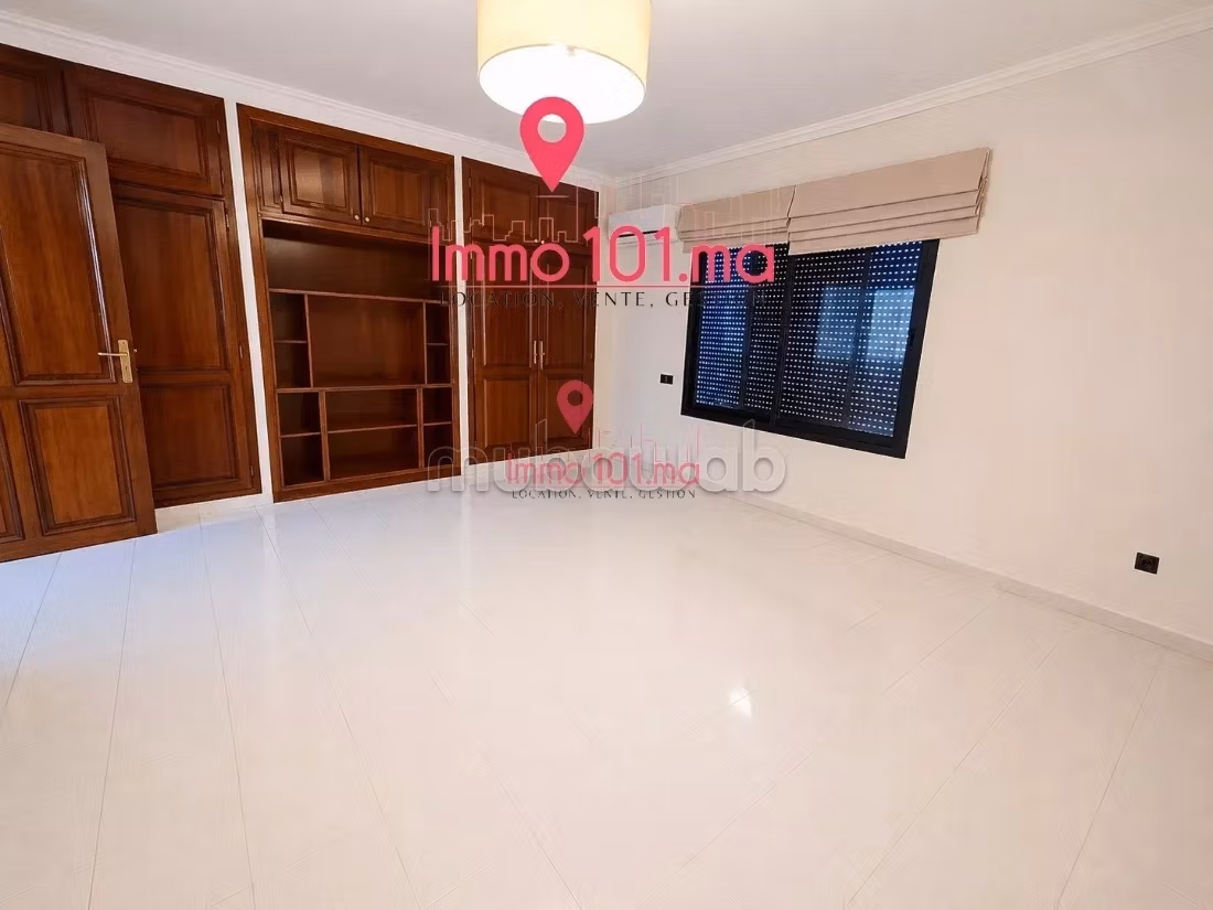 Villa en venta en Souissi
