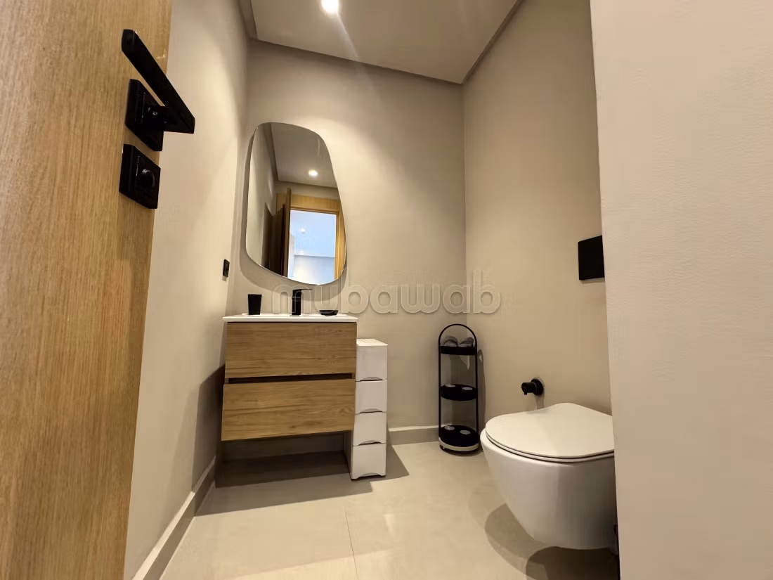 Furnished studio