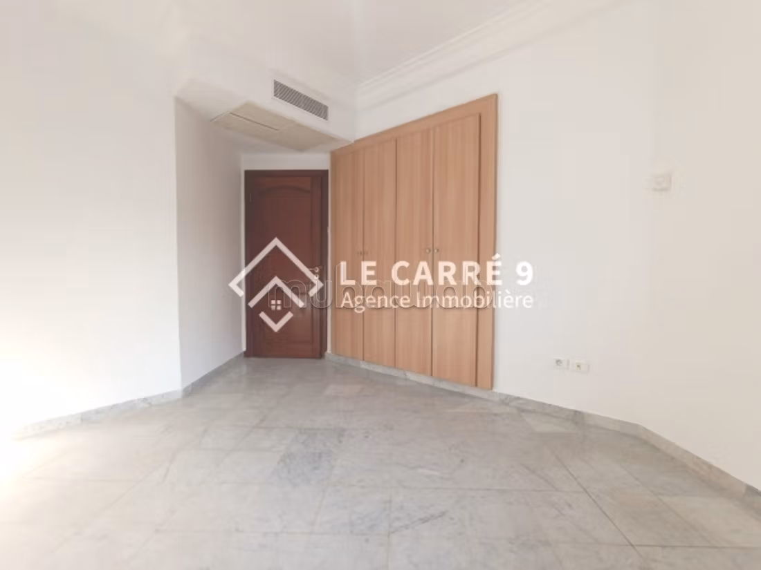 A louer un Appartement s3 au Lac 2
