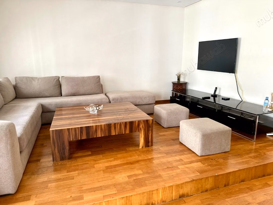 In Gemeubileerde Locatie: Magnifiek 3-slaapkamer Appartement van 210 m² in Racine Extension Casablanca