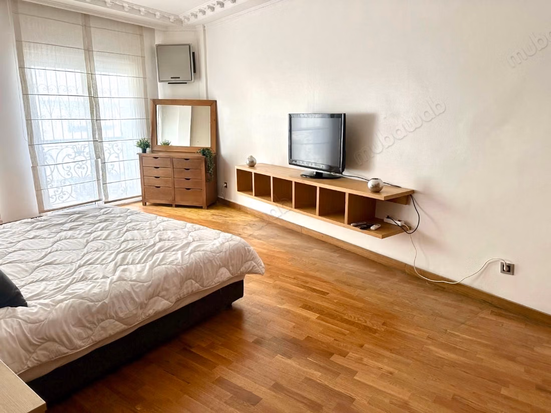 In Gemeubileerde Locatie: Magnifiek 3-slaapkamer Appartement van 210 m² in Racine Extension Casablanca