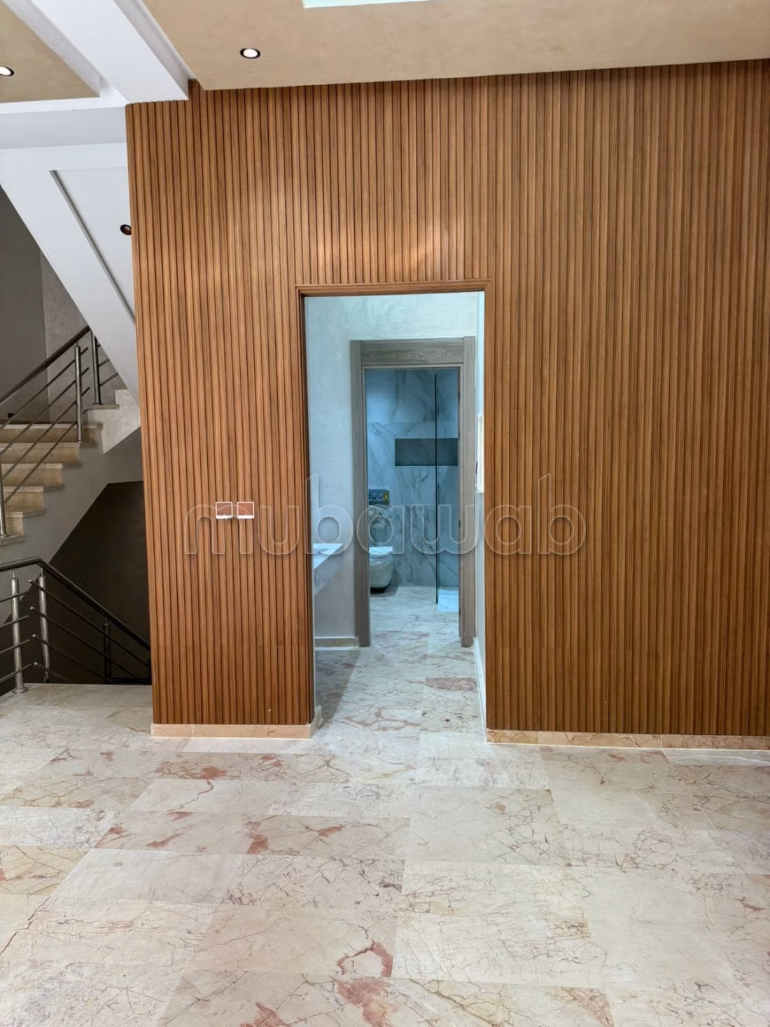 Luxury Villa with Pool – 6 Suites – Ministry District