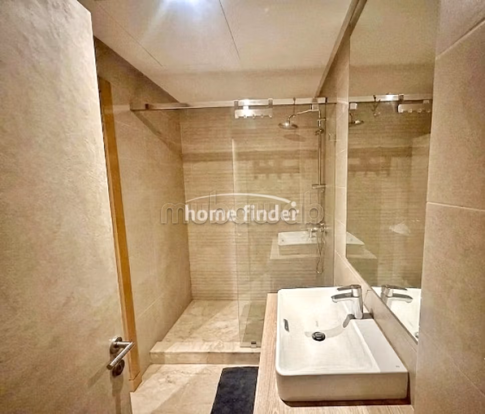 Appartement meublé à louer sur Bourgogne 105 m² — 6
