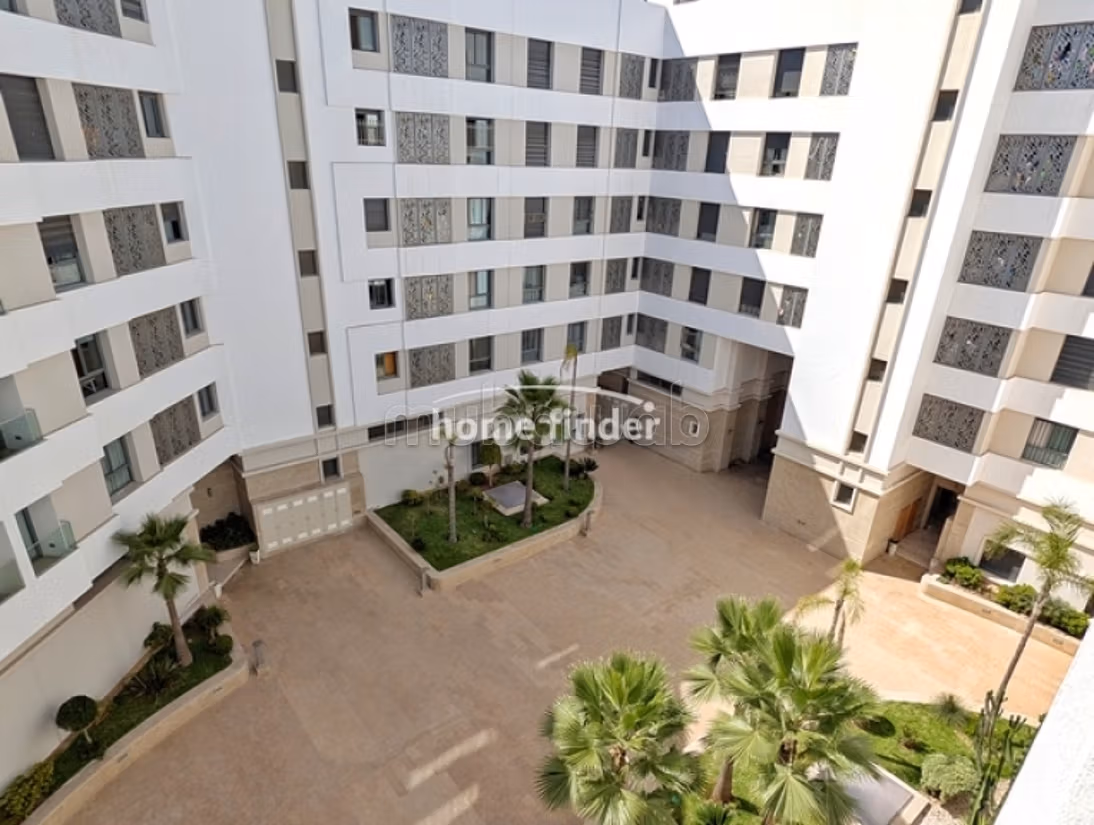 Appartement 105 m² à Bourgogne Ouest — 10