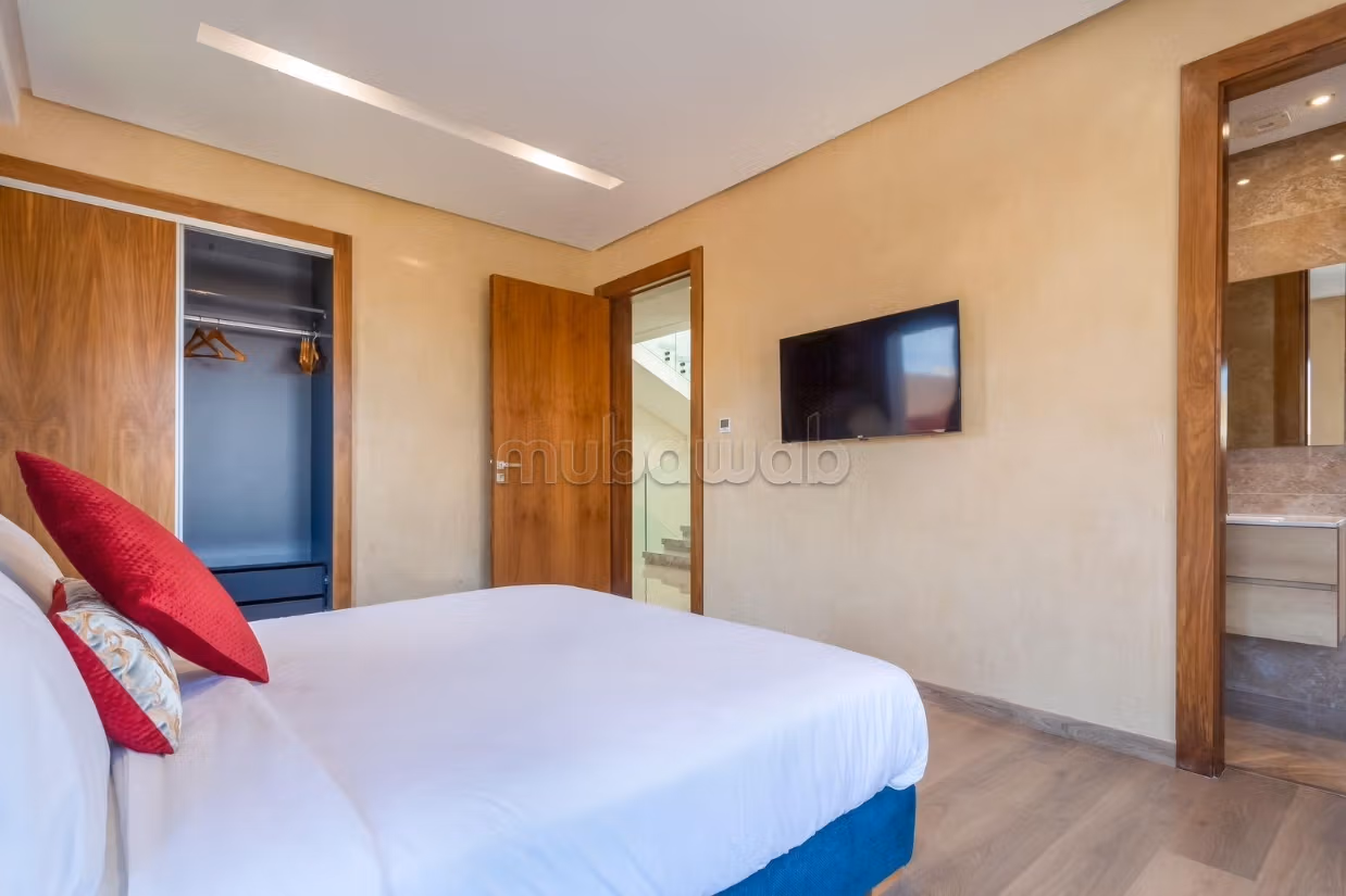 Moderne Gemeubileerde Villa Te Huur Bij de Golf