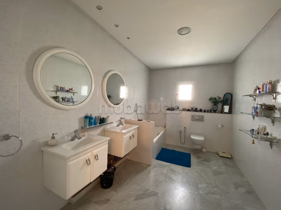 In Affitto Villa S6 su due livelli con piscina