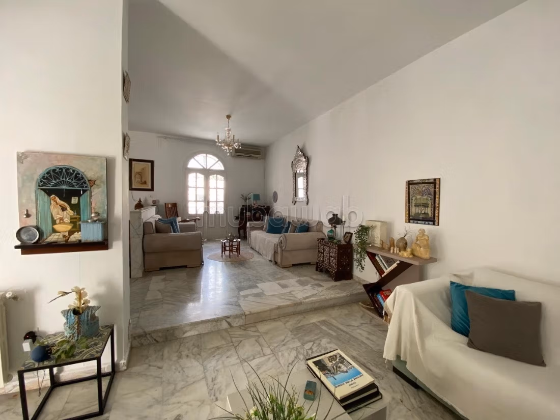 In Affitto Villa S6 su due livelli con piscina