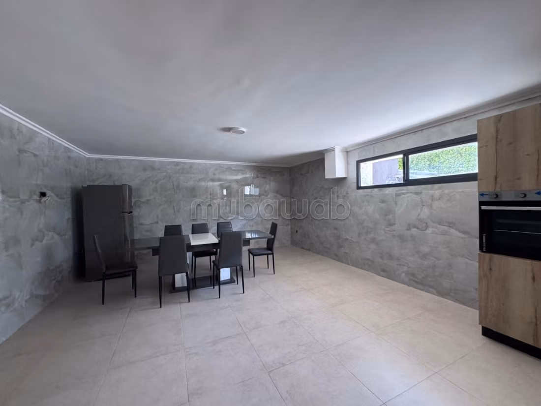 Location d’une superbe villa sur el menzeh 
route de zaer