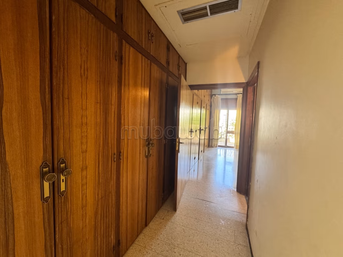 Exceptional villa for sale - Souissi, Rabat