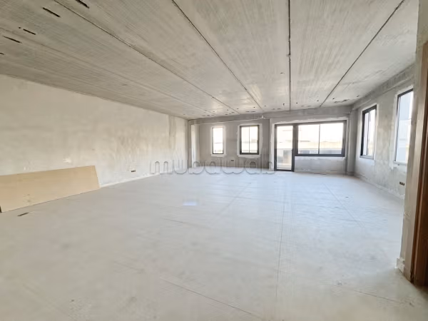 Nuovo plateau ufficio in affitto