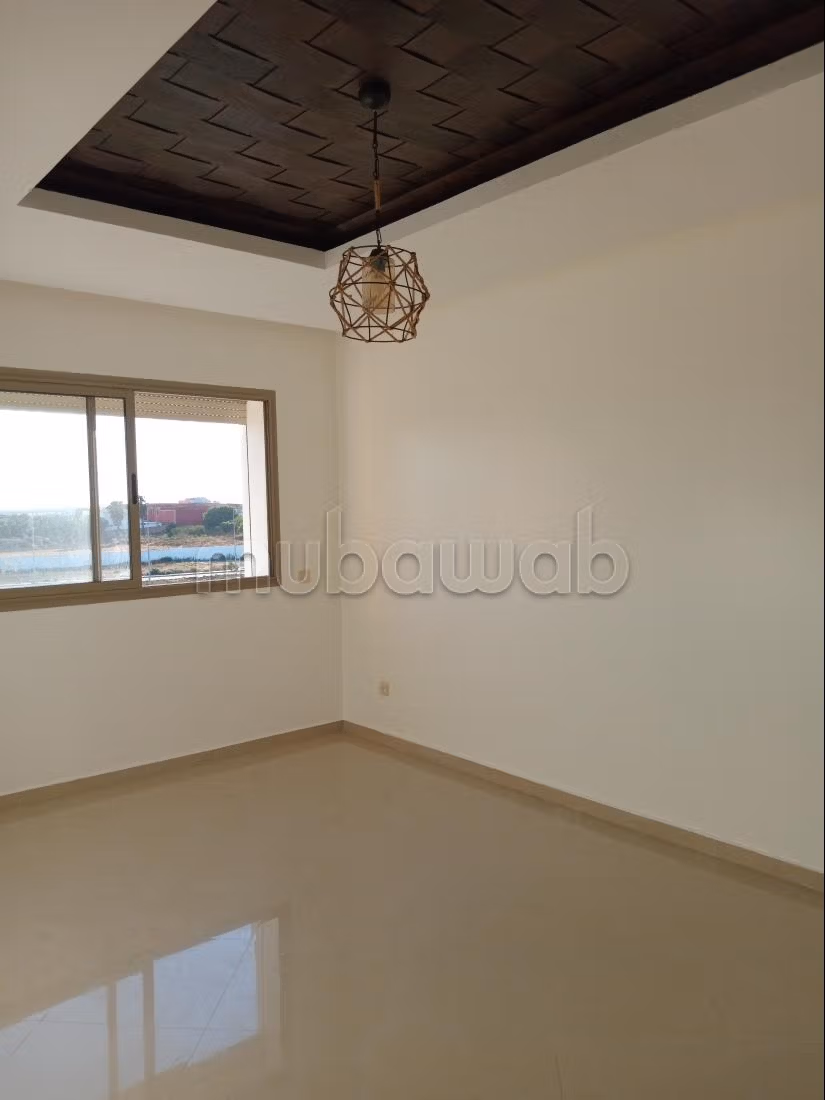 Apartment for rent with pool and garden view