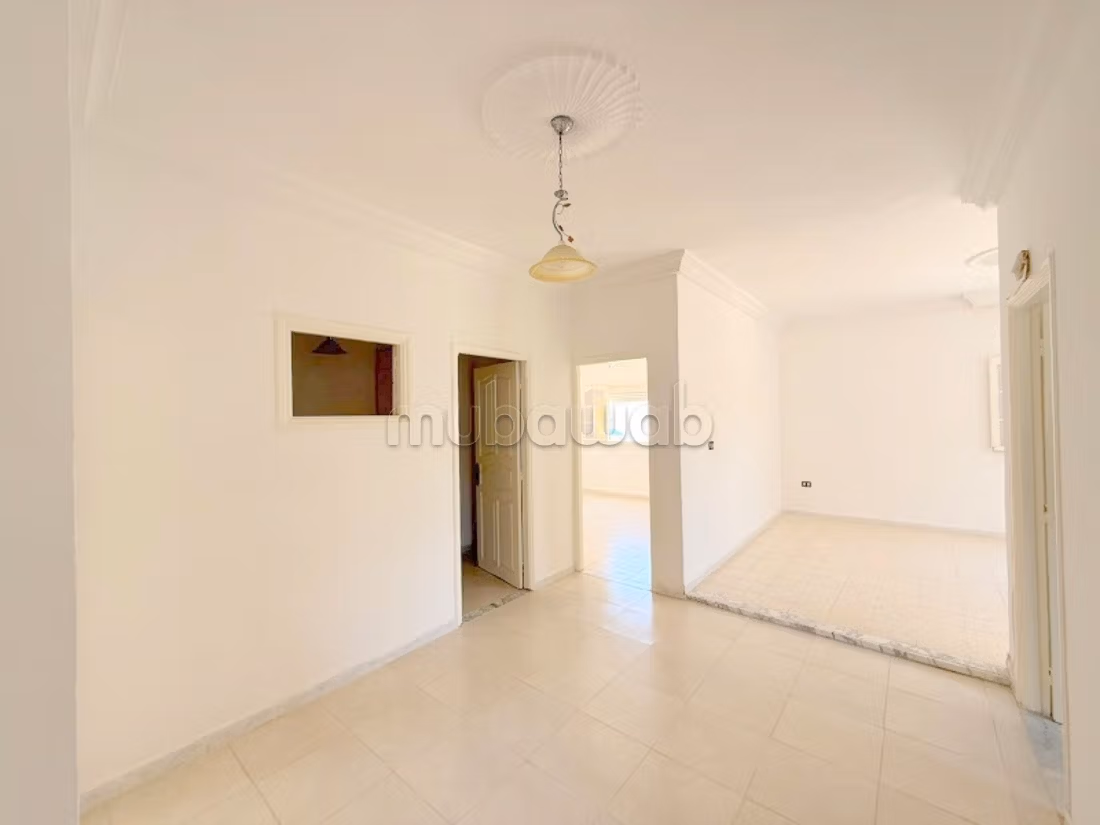Villa indipendente composta da 3 appartamenti