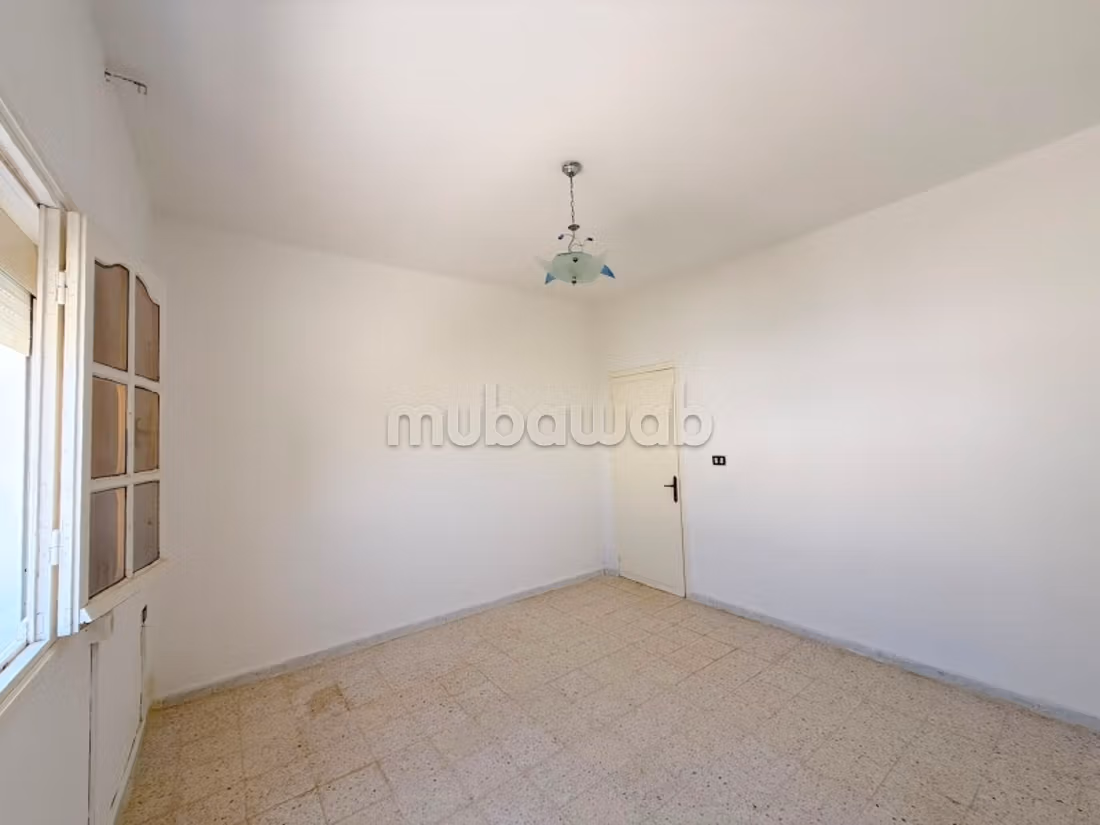 Villa indipendente composta da 3 appartamenti