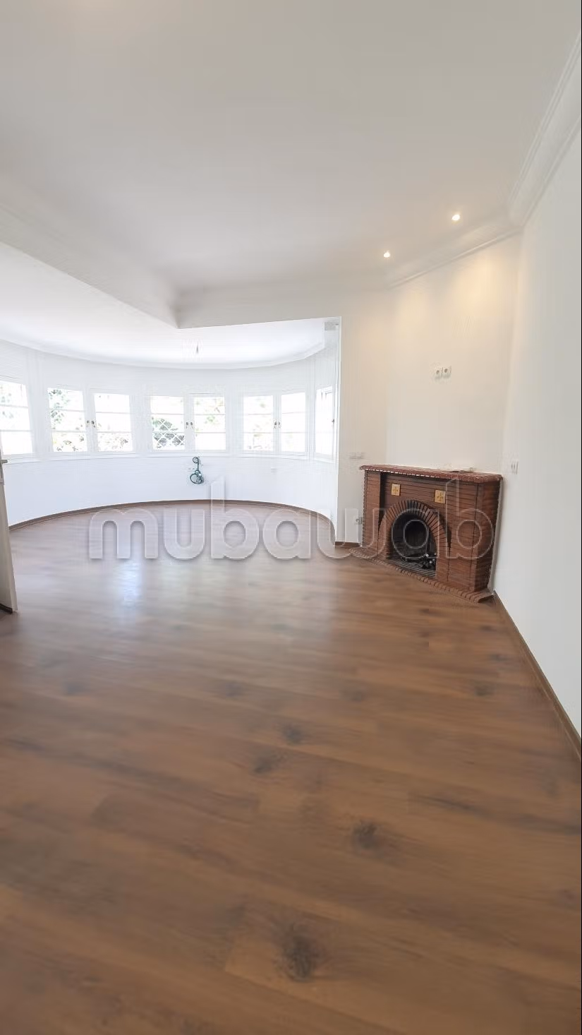 Magnifica villa in affitto a Cil