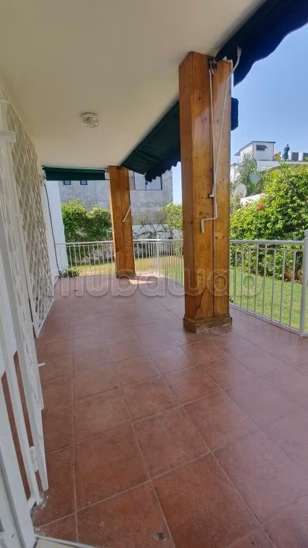 Magnifique villa à louer à Cil