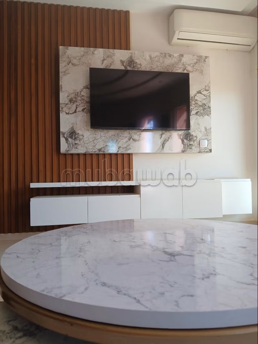 Vendita di un bel appartamento a El Qods. Superficie 290 m². Garage e grande terrazza