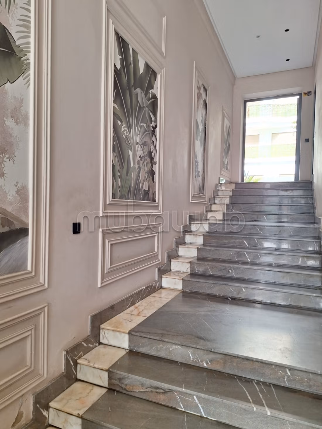 À louer – Appartement à la Résidence Luxoria