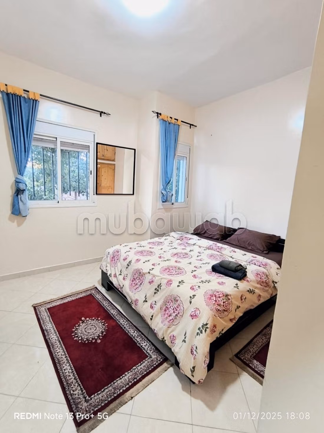 Bel appartement en location uniquement pour familles à Nassim. 4 grandes pièces. Bien meublé