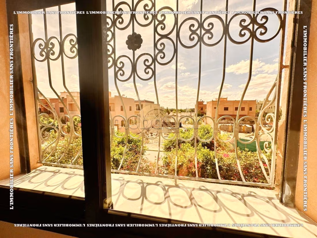 Empty villa for sale in Targa, Marrakech – Private property – 400 m² total / 160 m² livable