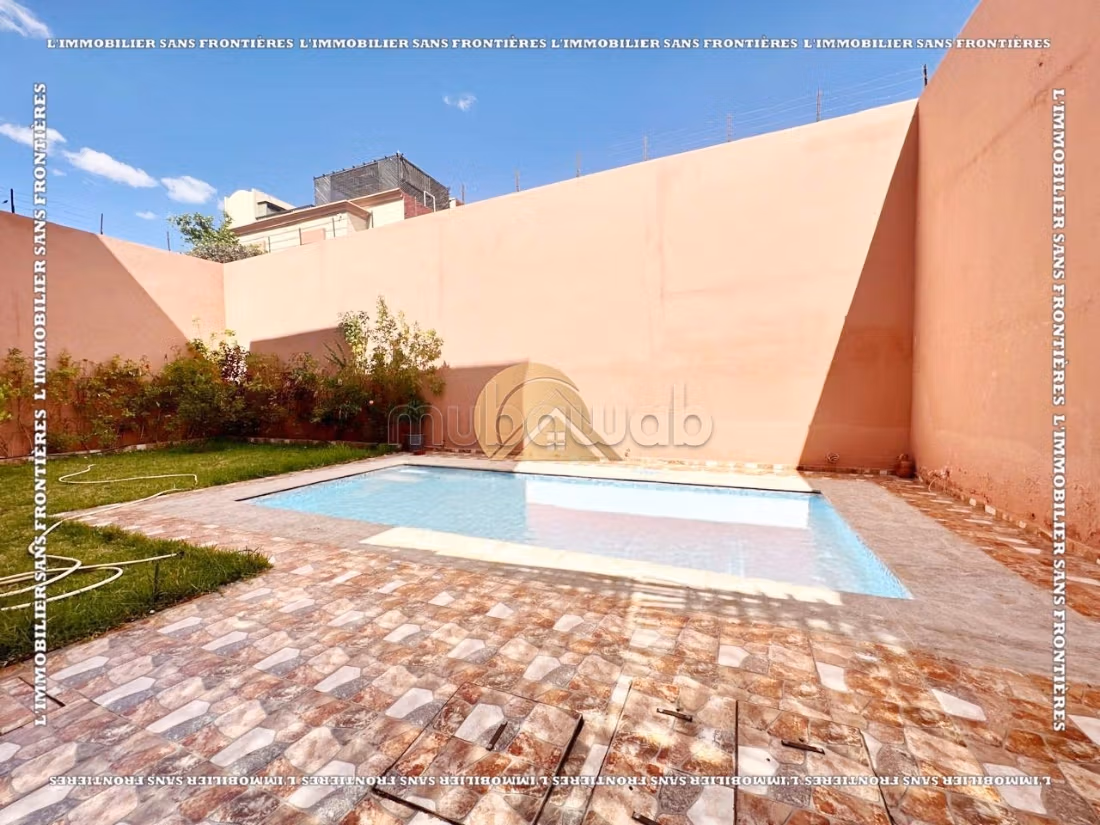 Empty villa for sale in Targa, Marrakech – Private property – 400 m² total / 160 m² livable