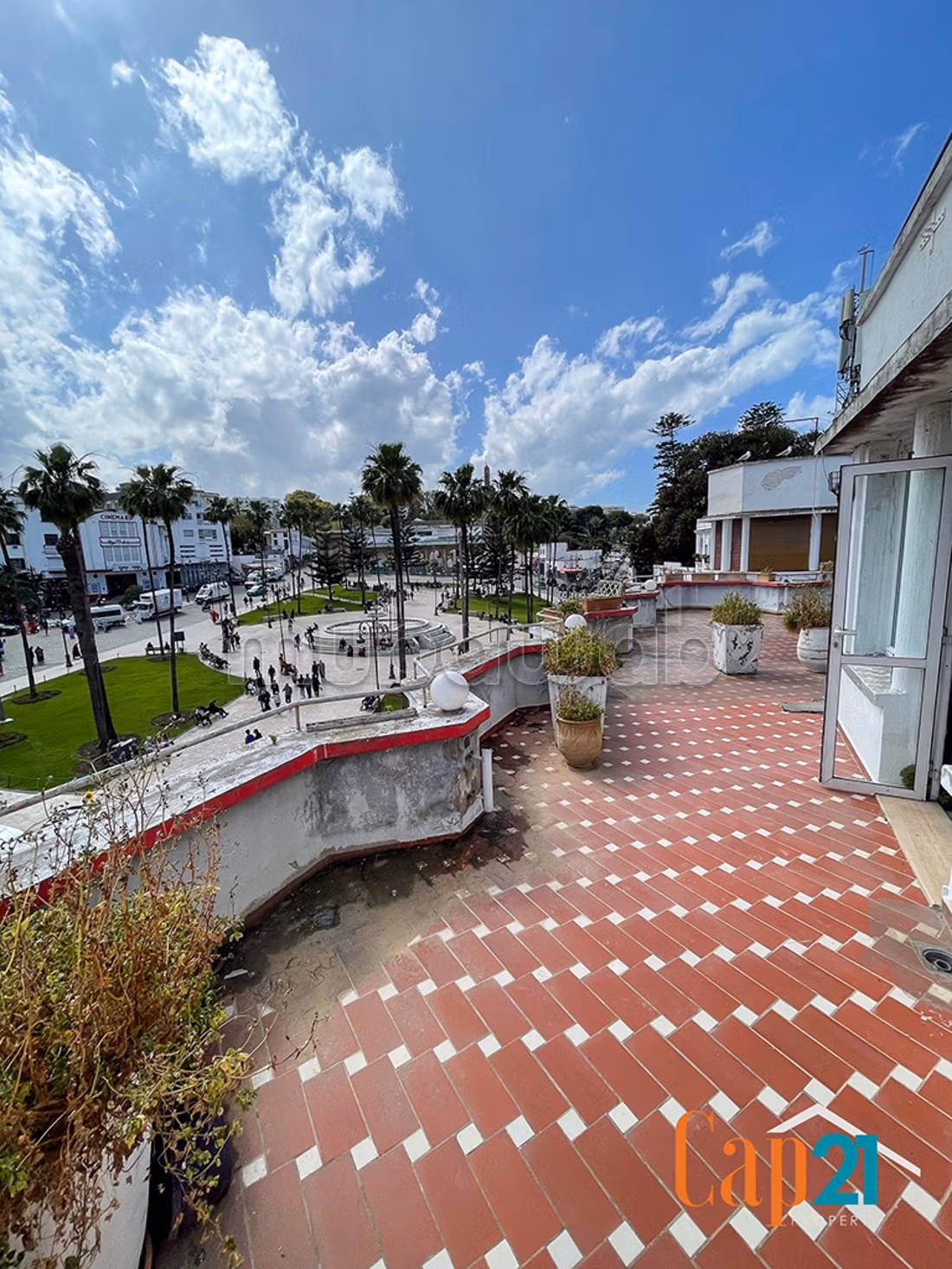 Restaurant for sale - Place du 9 Avril, Tangier
