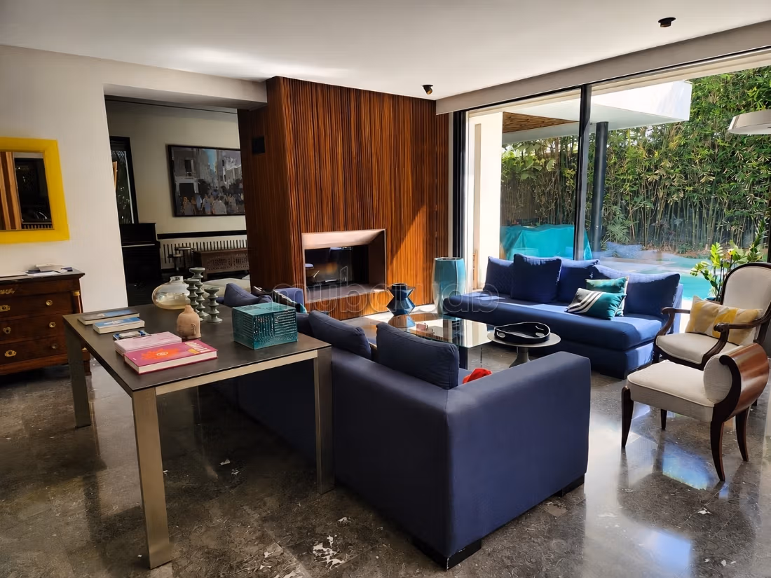 Aïn Diab – Contemporary villa for rent