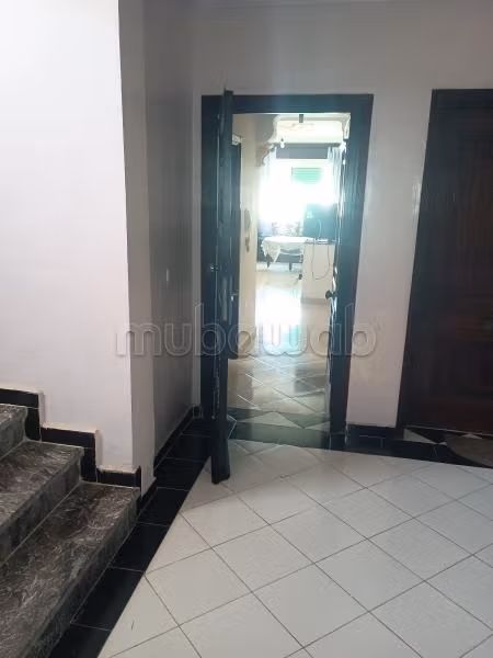 Bel appartement à vendre à Zemmouri 
3. Superficie 64 m². Résidence avec concierge