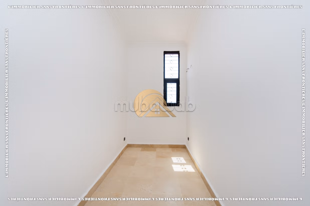 Empty villa for rent in Targa, Marrakech – Secure residence – 350 m²