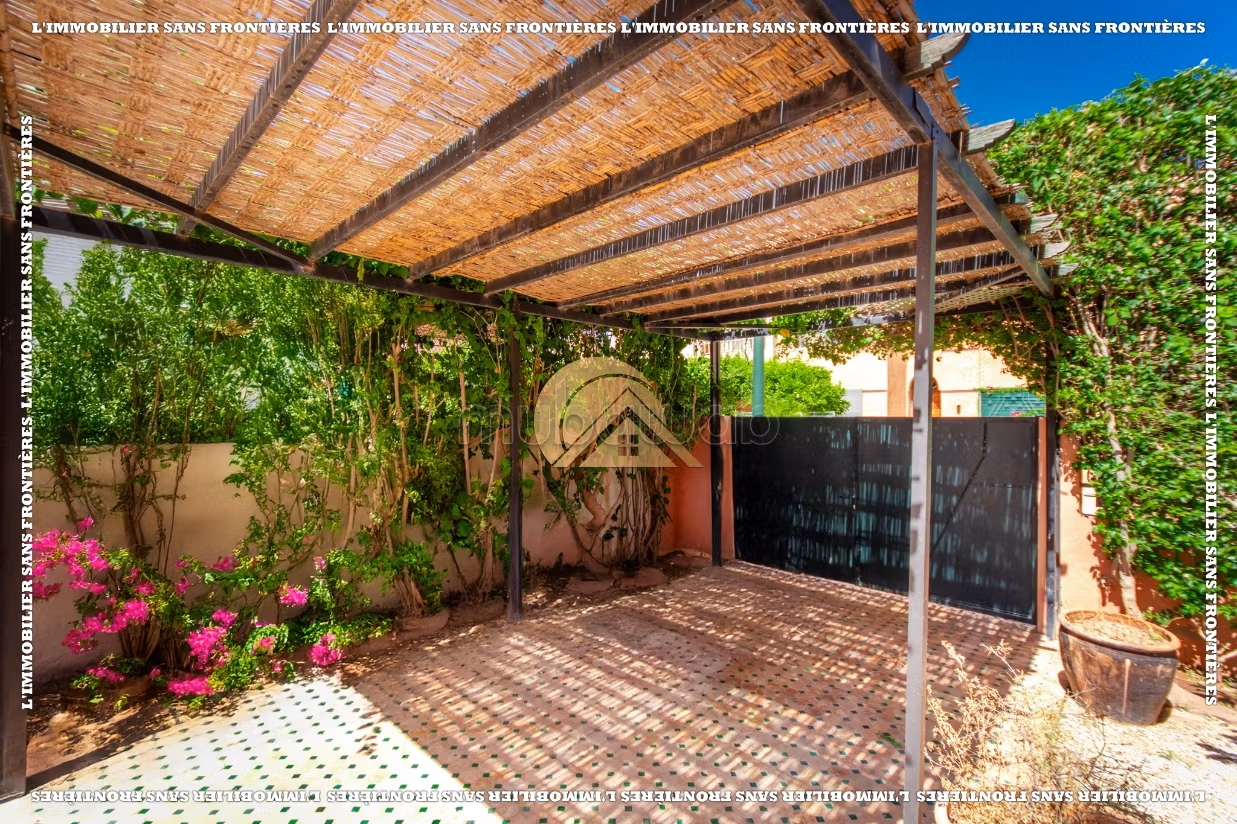 Empty villa for rent in Targa, Marrakech – Secure residence – 350 m²