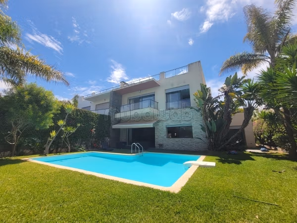 Exclusivité – Villa dans une résidence sécurisée
