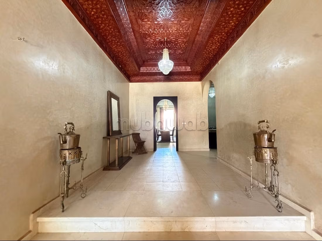 Splendida villa indipendente in vendita a Hay Targa a Marrakech. Con piscina privata e giardino, Superficie 1160 m²