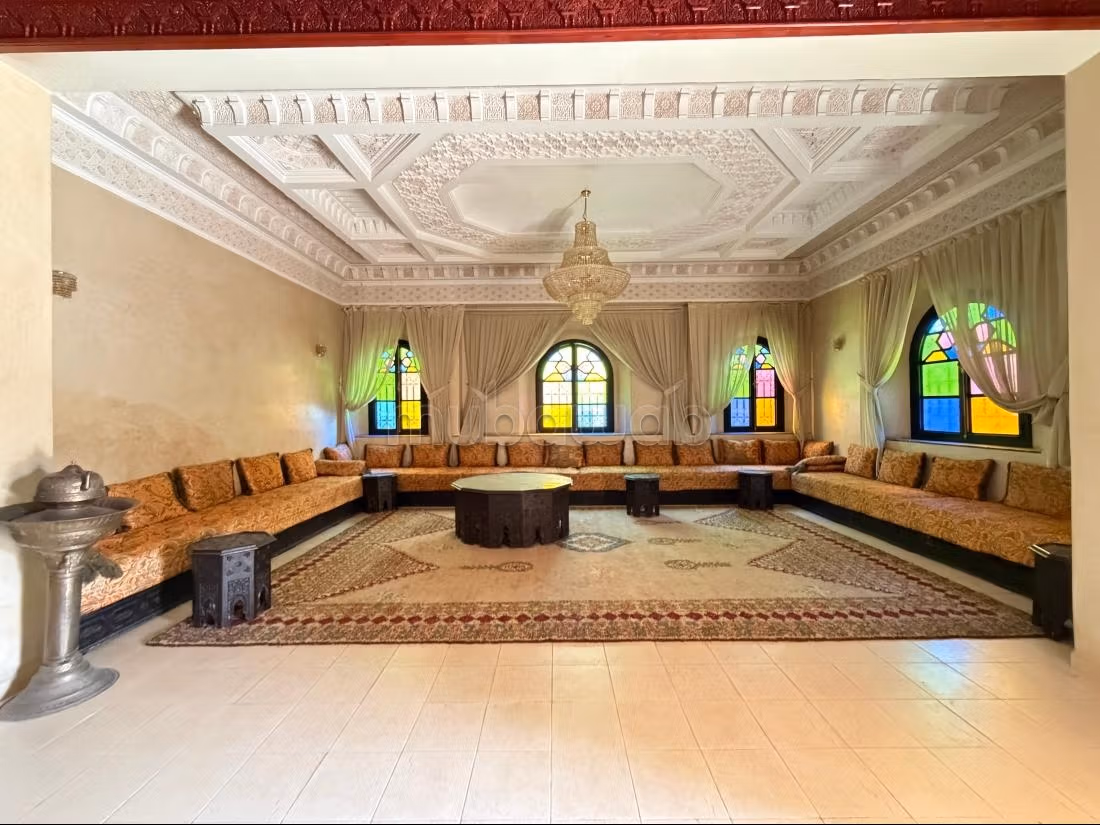 Splendida villa indipendente in vendita a Hay Targa a Marrakech. Con piscina privata e giardino, Superficie 1160 m²