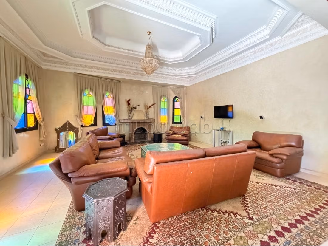 Splendida villa indipendente in vendita a Hay Targa a Marrakech. Con piscina privata e giardino, Superficie 1160 m²