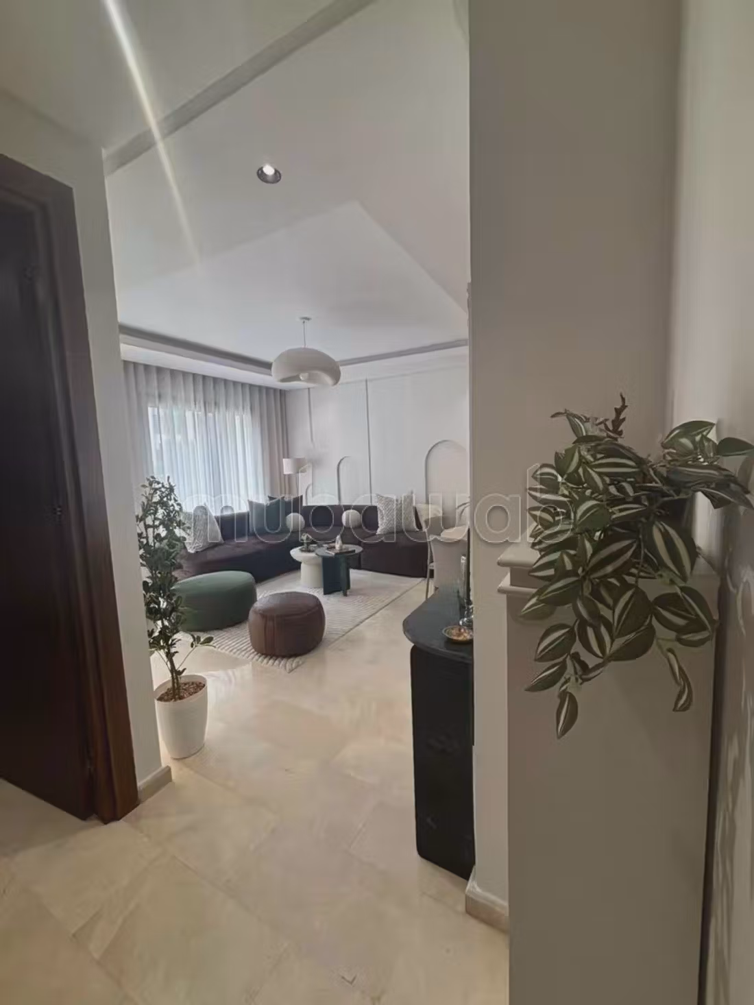 Bellissimo appartamento in affitto a Ville Verte. Dimensione 92 m². Completamente arredato