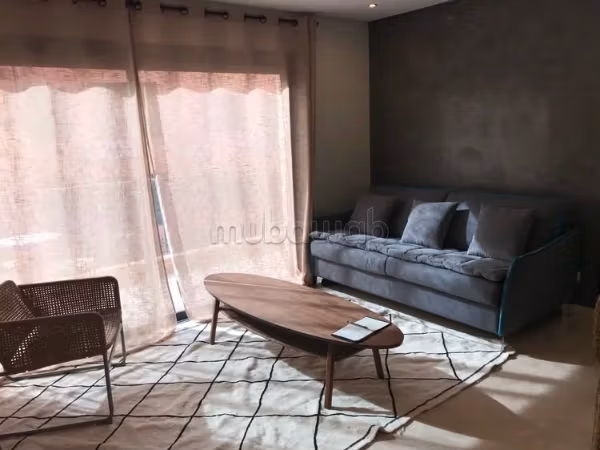 Superbe appartement à louer à Guéliz. 
Sous location 47 m². 
Meublé