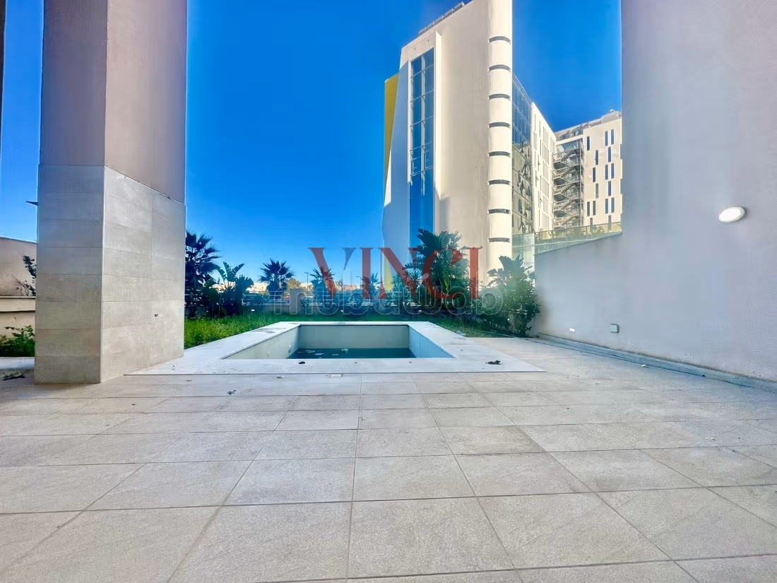 A Vendre Un Triplex En S4 Aux Berges Du Lac 2