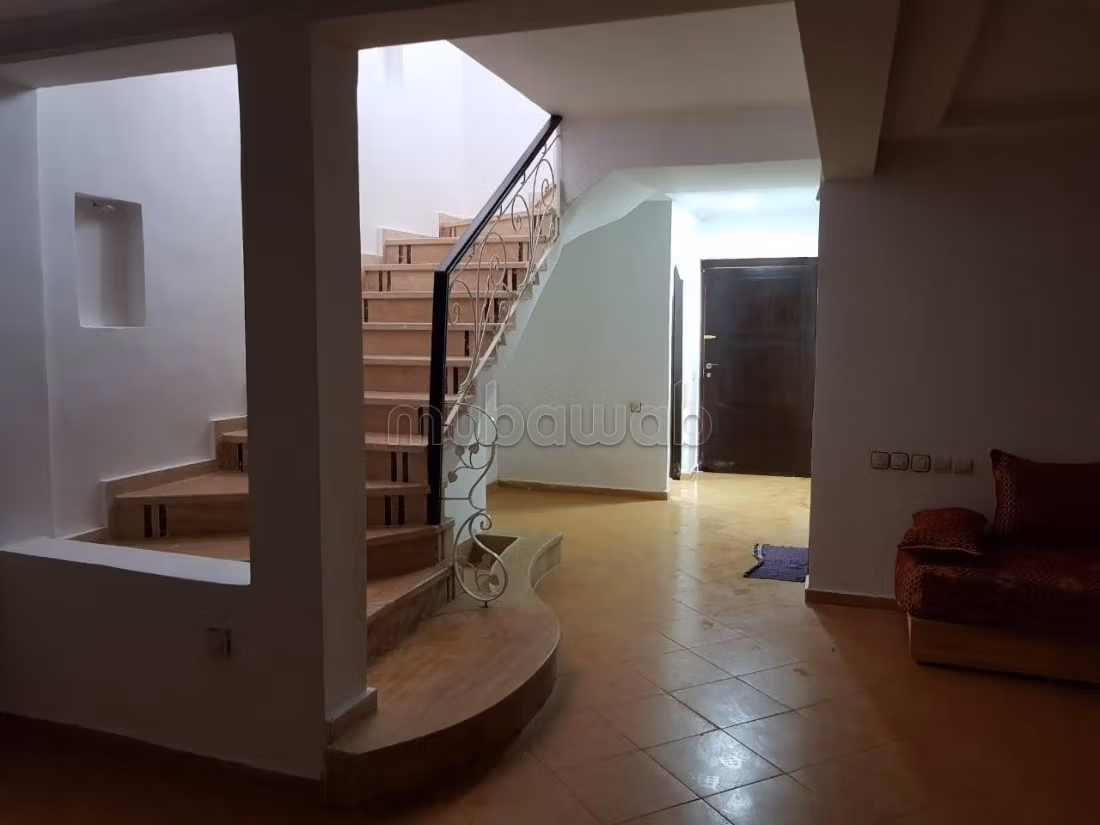 Amouzar Kander a 3 km dal centro città in direzione Fes