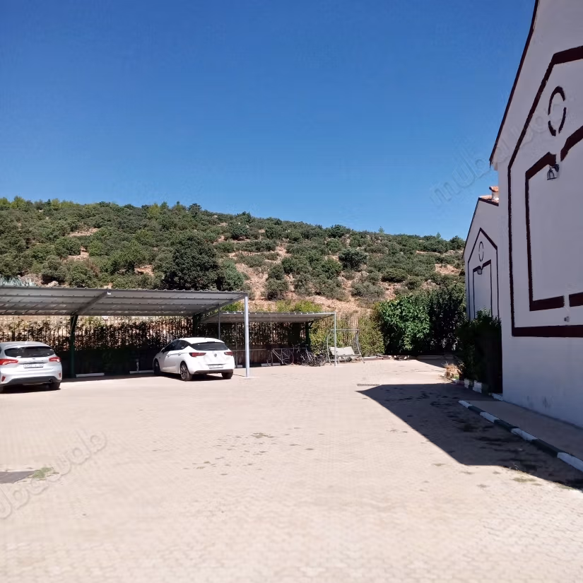 Amouzar Kender 3 km van het stadscentrum in de richting van Ifrane