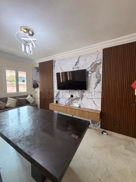 Apartamento estupendo en venta en Guéliz. 2 hermosos dormitorios. Bien amueblado