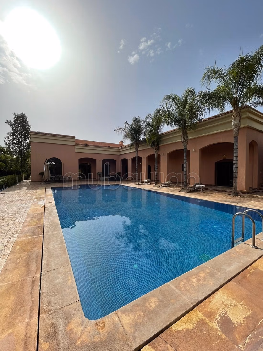 Venta villa de lujo a Route de Fez. 7 piezas confortables. Meublé