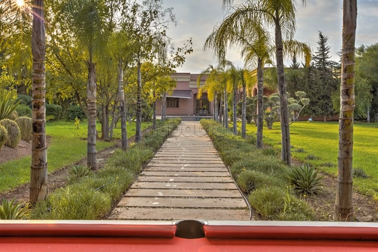 Venta villa de lujo a Route de Fez. 7 piezas confortables. Meublé