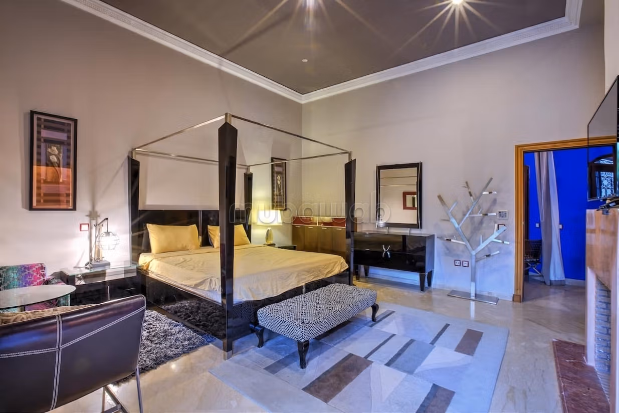 Venta villa de lujo a Route de Fez. 7 piezas confortables. Meublé