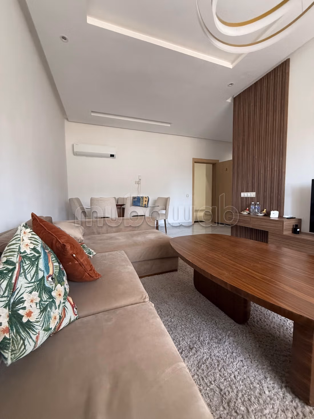 À louer appartement meublé 109 m² 
Sable d'Or — 3