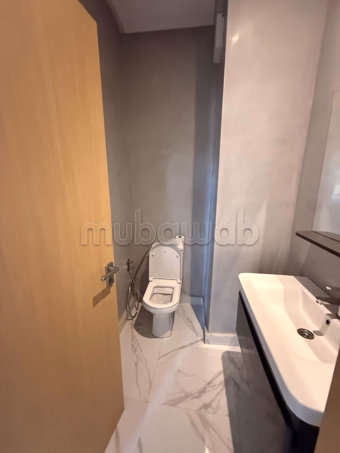 À louer appartement meublé 109 m² 
Sable d'Or — 6
