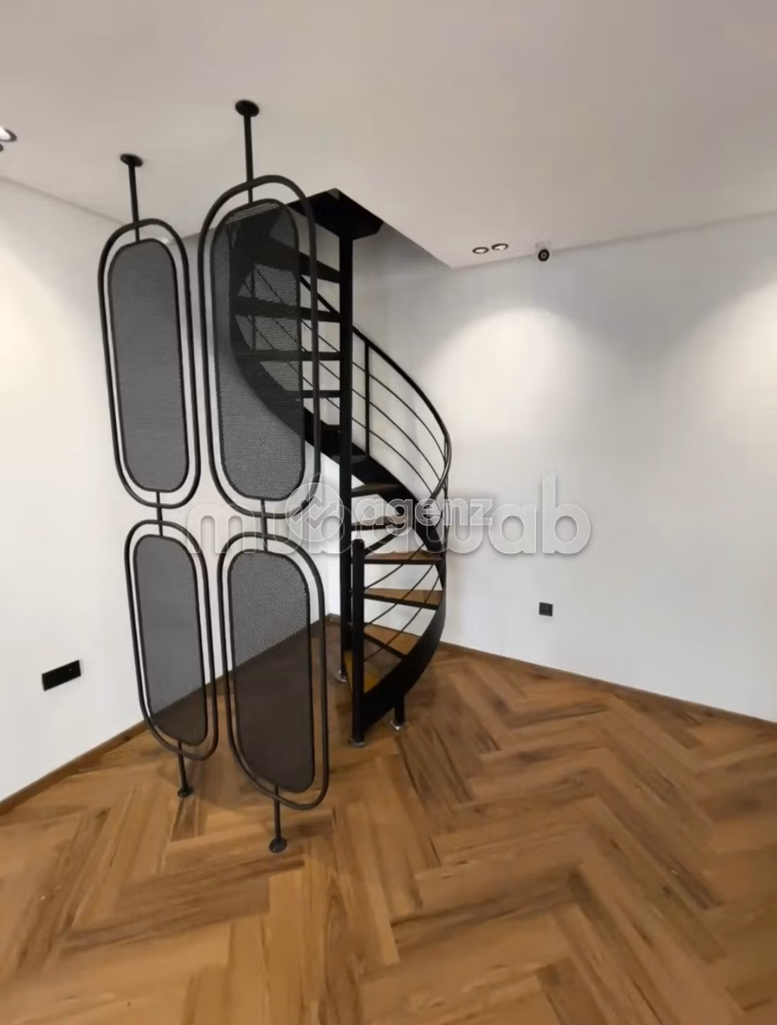 Commercial space for rent 47 m² in Mohammedia City Center