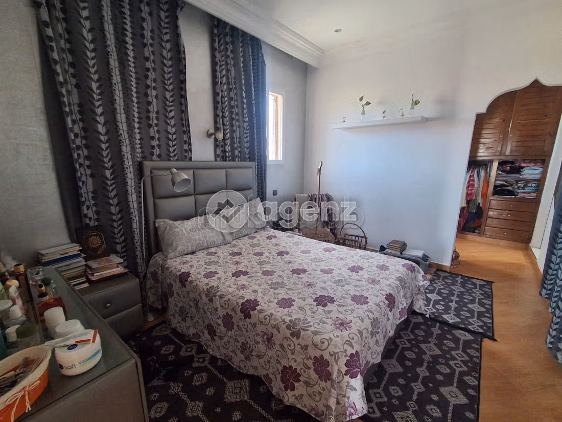 Duplex à vendre 230 m², 3 chambres Oulfa Casablanca — 2